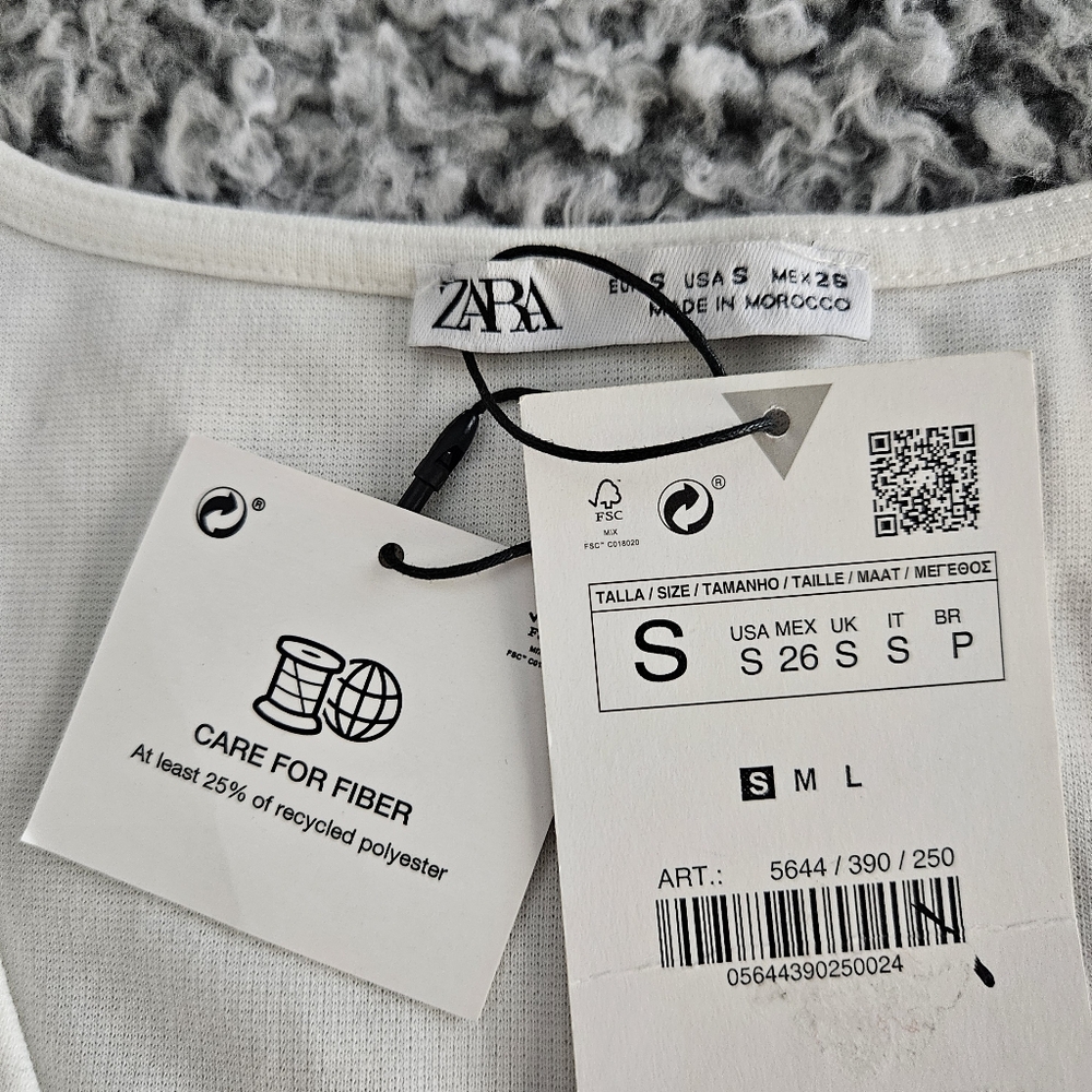 Zara White Mini Dress Small Short Sleeves V-Neck A-Line Graduation Bachelorette - Picture 4 of 10